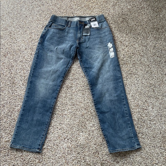 New Lee Men's Distressed Denim Jeans - Picture 1 of 3